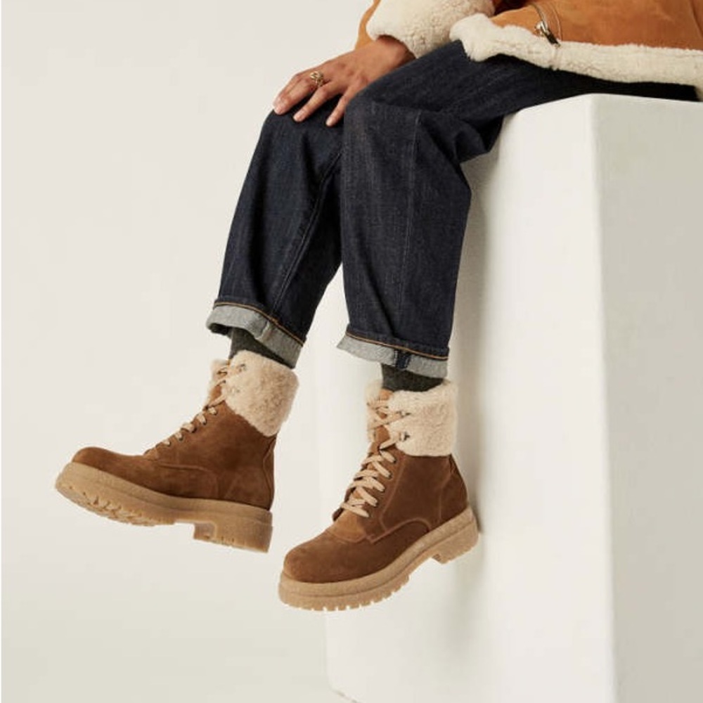 La Canadienne Victor Combat Waterproof Winter Oiled Suede Shearling Boots $585